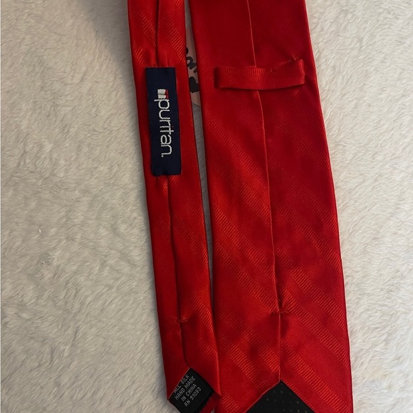 Puritan Vibrant Red Men's Tie - Picture 4 of 6